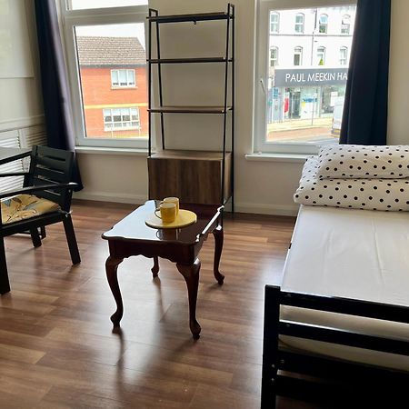 Entire Yellowapt Near Belfast City Centre - Free Parking - Up To 3 Guests - 2 Beds Buitenkant foto